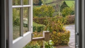 Deluxe-Doppelzimmer, Gartenblick | Innenbereich