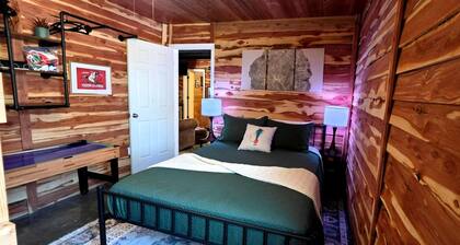 4 min to Bennett Spring • Dogs Welcome