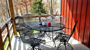 Outdoor dining - 4 min to Bennett Spring • Dogs Welcome (Lebanon)