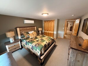 3 bedrooms, WiFi, bed sheets