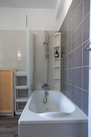 Hair dryer - Le Victoire - Cosy stopover in Toulon center (Toulon)