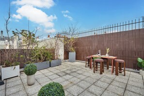 Khu ẩm thực ngoài trời