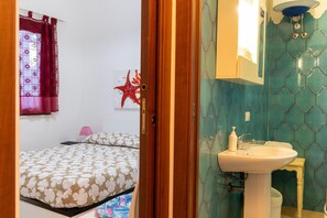 1 bedroom, iron/ironing board, free WiFi, bed sheets - Appartamento Lucentia Blu - Vald... (Valderice)