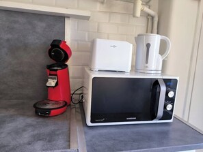 Microwave - Studio central - Côté Port Toulon (Toulon)