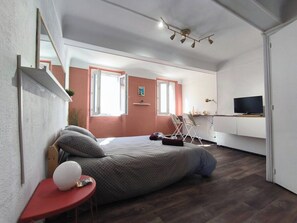 1 chambre, Wi-Fi, draps fournis