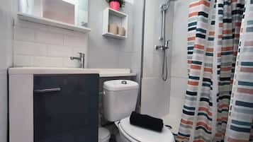 Hair dryer