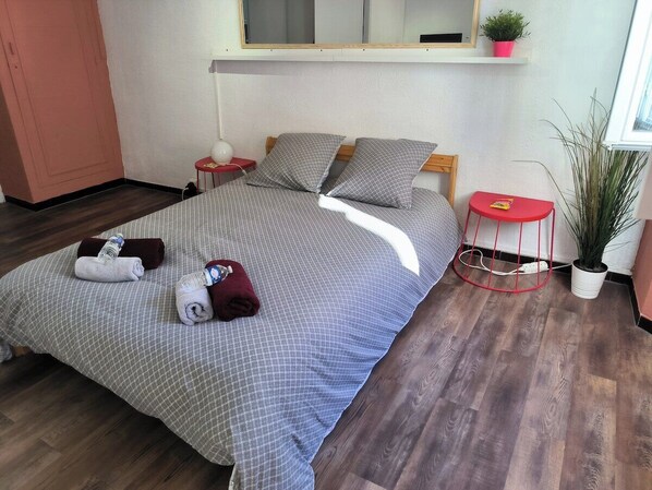 1 chambre, Wi-Fi, draps fournis