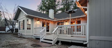 ハウス (4 Bedrooms) | 施設の正面