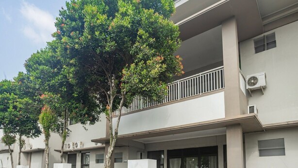 Exterior - Cozy Double Escape W/ Free WiFi and Parking (Bogor)