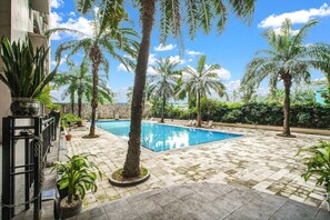Pool - Stylish DBL Retreat W/ Free WiFi Parking and Pool (Bekasi)