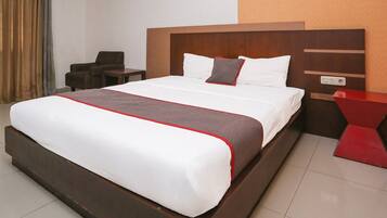 1 bedroom, desk, free WiFi, bed sheets