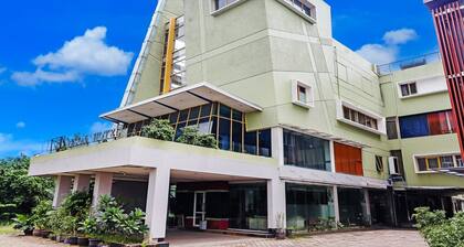 Cozy Double Escape W/ Free WiFi and Parking