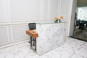 Entrance / Reception