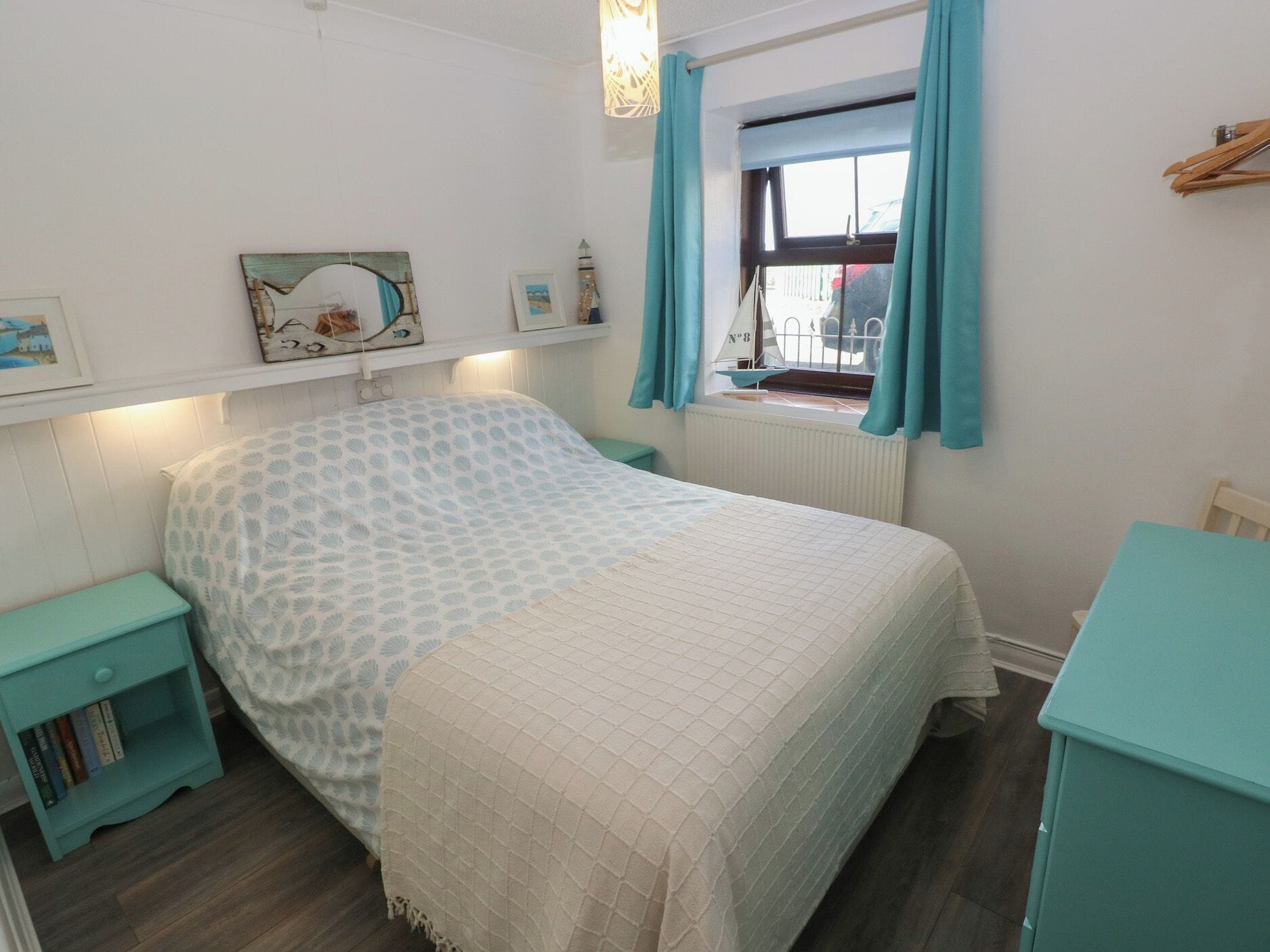 2 bedrooms, WiFi (free), individually decorated, individually furnished