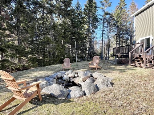 Quiet 4BR Home in Center of MDI [Blanchard Estate]