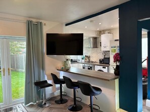 Private kitchen - Clifford House (Coventry)