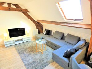 Living area - 80 to 150m2 at 30m from the sea + BEACH CABIN + 30 ACTIVITIES (mers-les-bains)