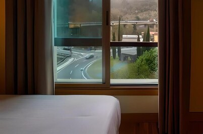 HOTEL EIBAR