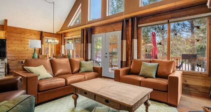 Emberwood | Hot Tub | Pool Table | Wood Fireplace