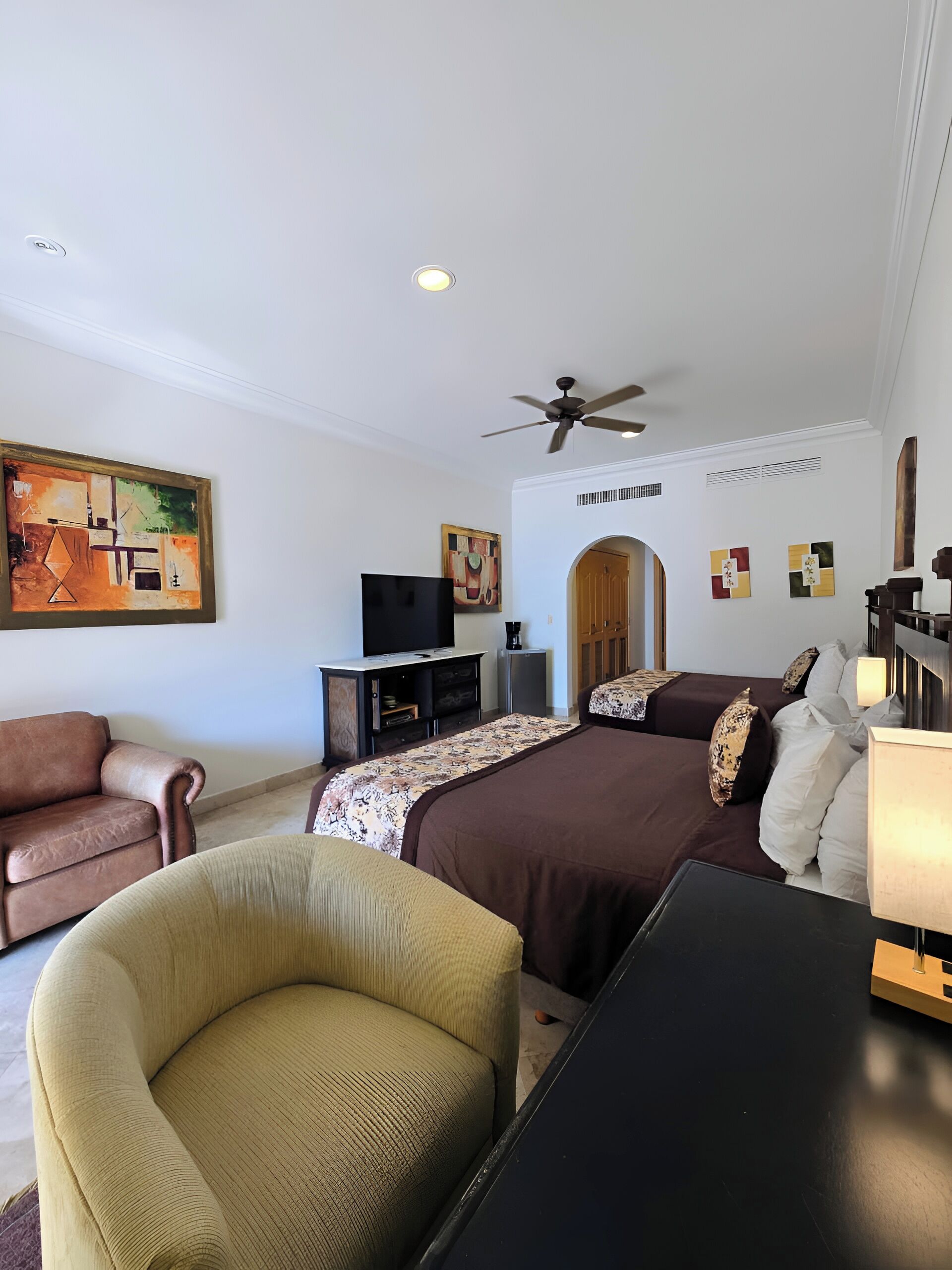 Luxury Apartment, Ocean View | In-room safe, laptop workspace, iron/ironing board, free WiFi