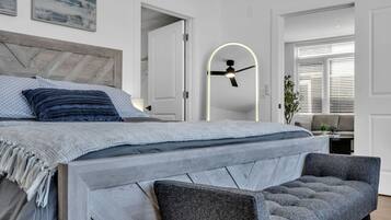 3 bedrooms, desk, WiFi, bed sheets