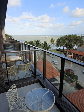 Studio Superior, ban công, quang cảnh bãi biển | Khu ẩm thực ngoài trời