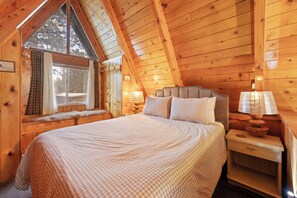 Room - The Highpoint A-Frame (Big Bear Lake)