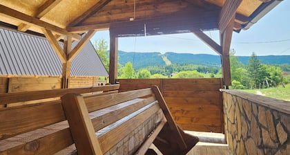 Holiday cottage in nature, large yard, barbecue and parking, peace and view