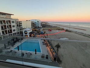 Pool -  Atlantic's Edge @ Carolina Beach—Panoramic views of the ocean + pool /hot tub (Carolina Beach)