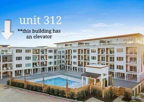 Exterior -  Atlantic's Edge @ Carolina Beach—Panoramic views of the ocean + pool /hot tub (Carolina Beach)