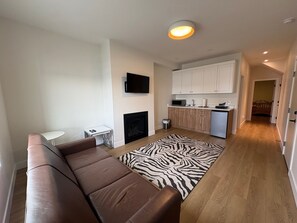 Living area - Renovated ground floor suite great for a quick get away (Vernon)