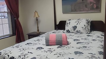 1 bedroom, WiFi, bed sheets