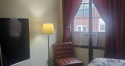 Cozy 1-bedroom efficiency apartment in downtown Grafton home of Mother's Day