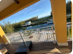 Terrace/patio - 3-bedroom townhome located in Westend/Bootle bay only 66 miles off Palm Beach (Freeport)