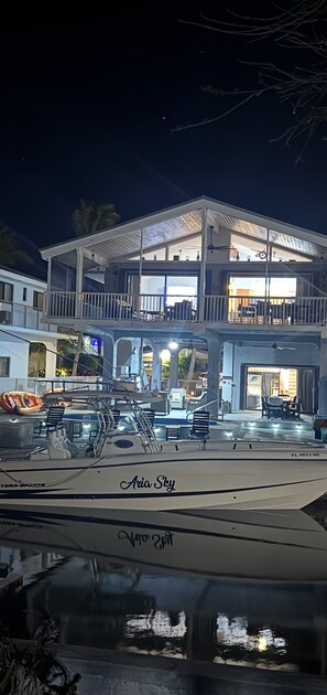 Exterior - House for the Winter in the Keys with Heated Pool and Island Lifestyle (Layton)