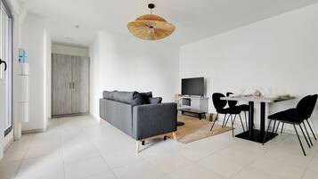 Apartment | Living area