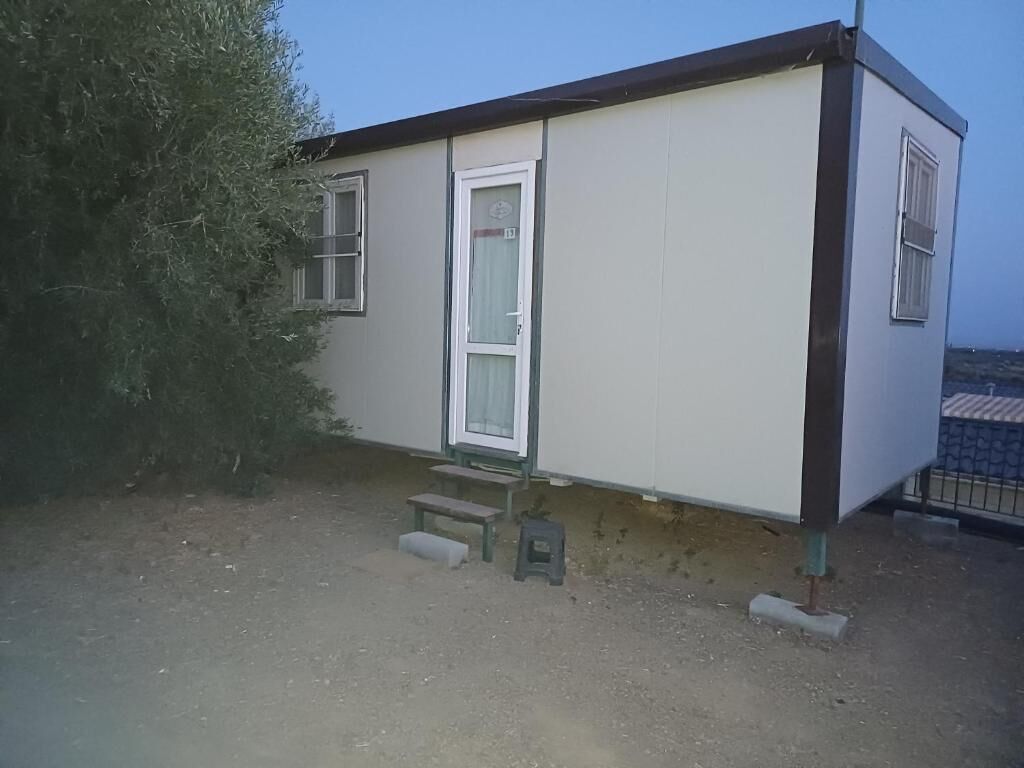 Bungalow, Gartenblick