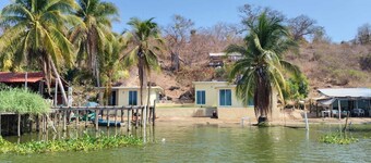 Villas Isla Montosa