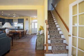 Interior - On Porpoise- Oceanfront, Pet Friendly (North Topsail Beach)