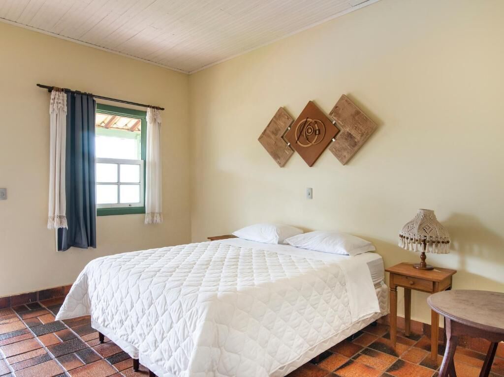 Standard dubbelrum - utsikt mot bergen