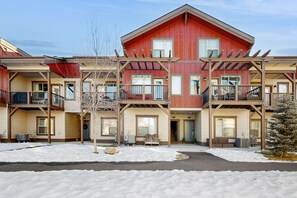 Exterior - Modern McCall Retreat, Sleeps 6, Close to Lake (McCall)
