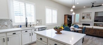 Poolside Oasis in Surprise AZ 4BR Sleeps 12 Family-Friendly