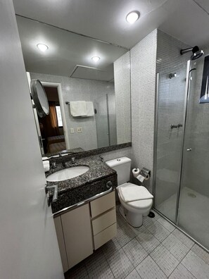 Suite | Bathroom - Elegance Suítes Ibirapuera Moema (São Paulo)