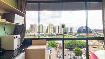 Superior Studio, City View | Interior