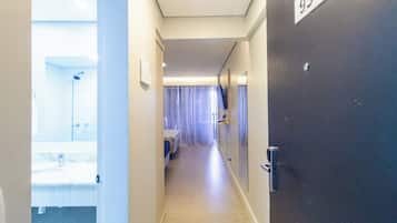 Estúdio superior, vista para a cidade | Parte interna