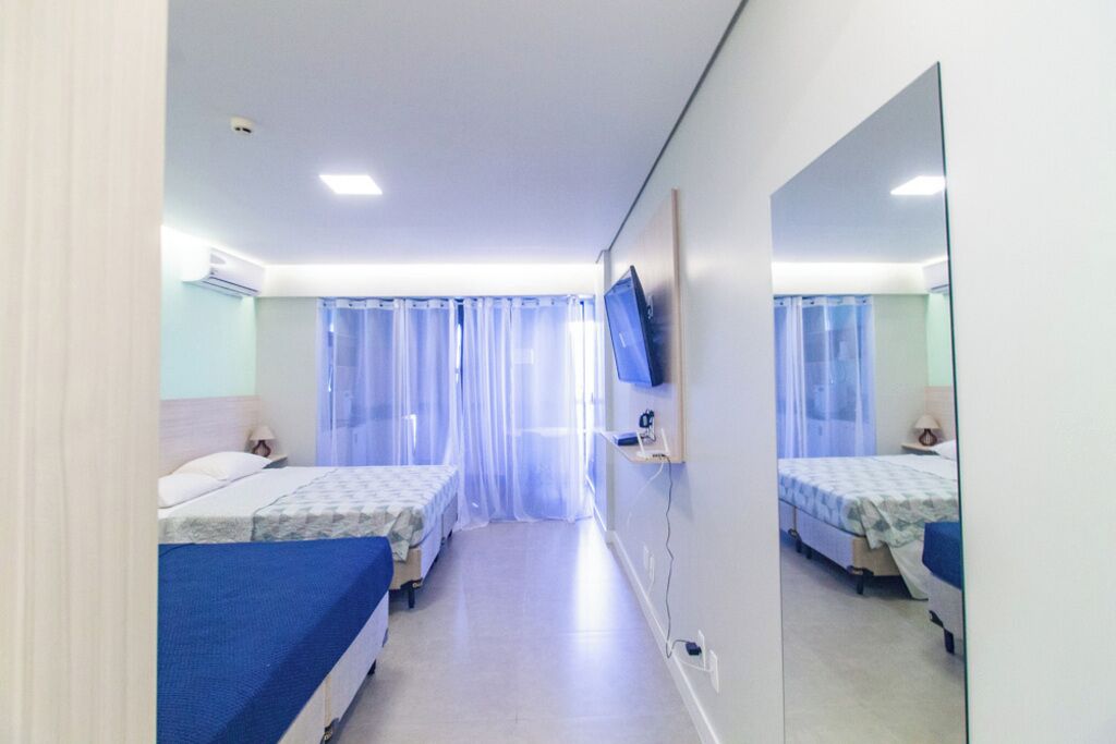 Laptop workspace, blackout curtains, iron/ironing board, free WiFi