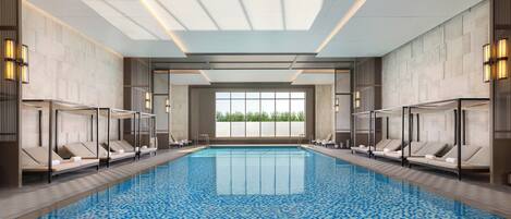 Piscine couverte, piscine extérieure (ouverte en saison)