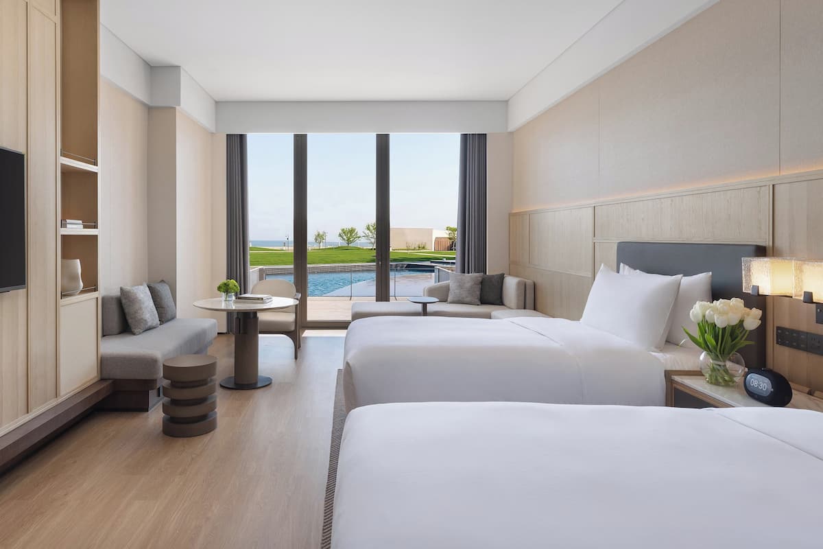 Grand Room, 2 Double Beds, Pool Access | Room amenity