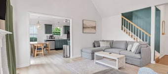 Sleeps 10, Putt Putt Course, Arcades & Cul-de-sac