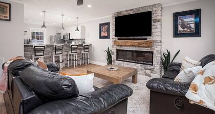 3BR Auburn Townhome: Patio, New Kitchen, Quiet Stay